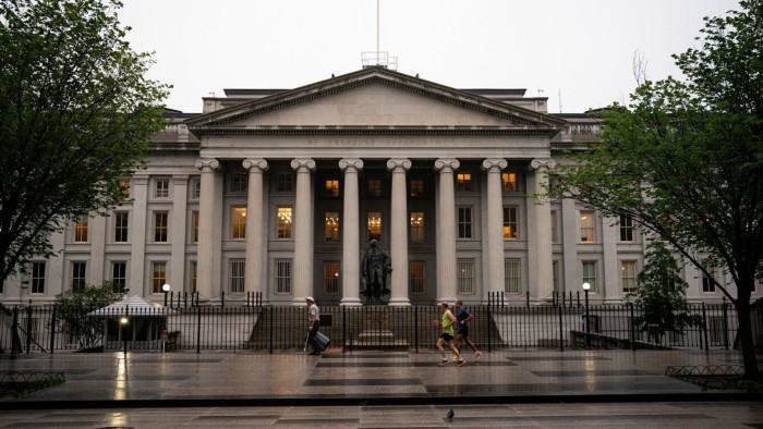 Foreign Treasury holdings remain near record high despite tariff turmoil
