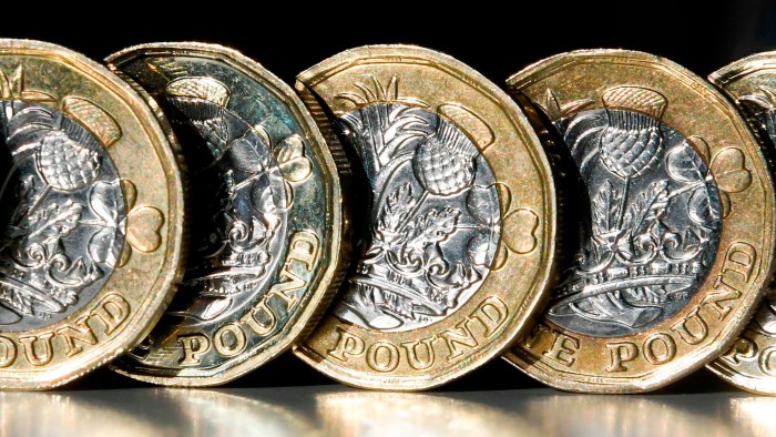 Rachel Reeves set to cut cash Isa allowance