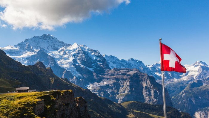 Inheritance tax referendum spooks Swiss super-rich