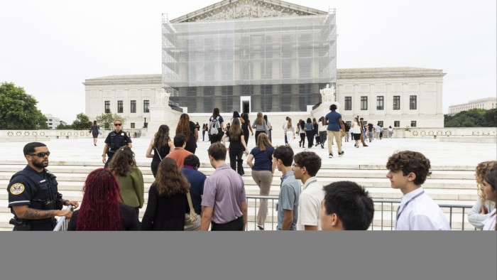 US Supreme Court curbs nationwide injunction on Trump birthright order