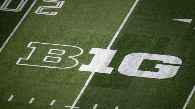 Kobe Bryant’s nephew commits to Big Ten football team