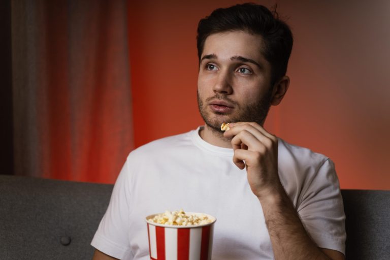 MovieWatcher Alternatives, Mirror Sites & Reddit Updates