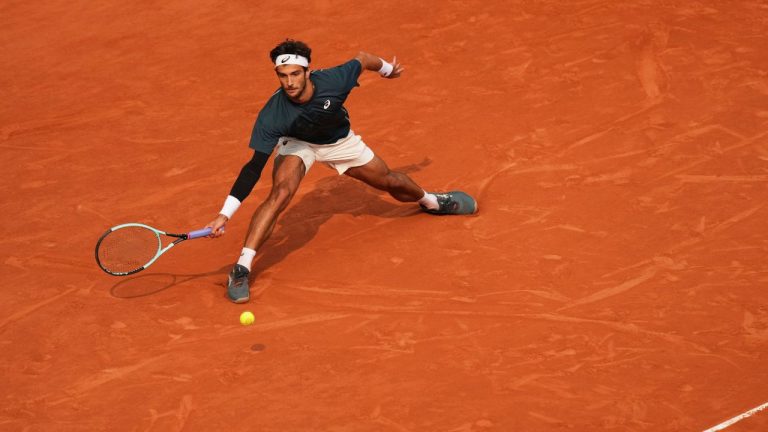 Lorenzo Musetti beats Frances Tiafoe, reaches French Open semifinals