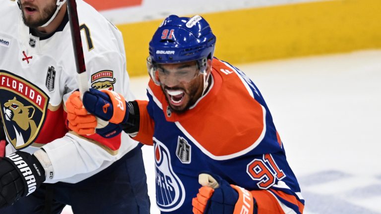 Trade grades: Canucks bail out division rival in Evander Kane trade