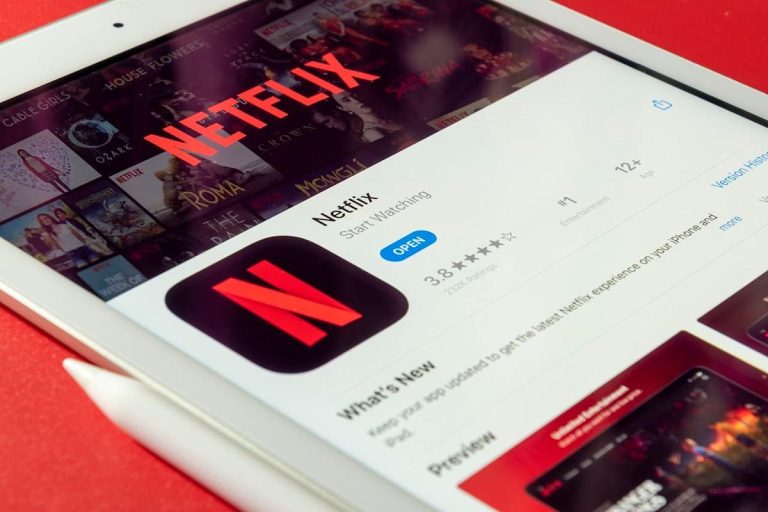 Wall Street Eyes $1,600 for Netflix Stock. What Could Push NFLX Higher?
