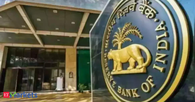 RBI liquidity measures: RBI to conduct Rs 1 lakh cr VRRR auction to absorb surplus liquidity