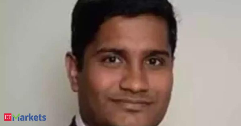 IT sector struggles to justify premium valuations amid growth fatigue: Sandip Agarwal