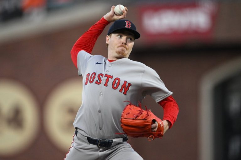 Red Sox RHP Hunter Dobbins tears right ACL