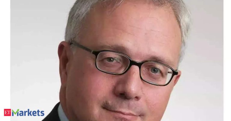 Donald Trump: Macroeconomic resilience leaves little room for Fed rate cut in 2025: Ed Yardeni