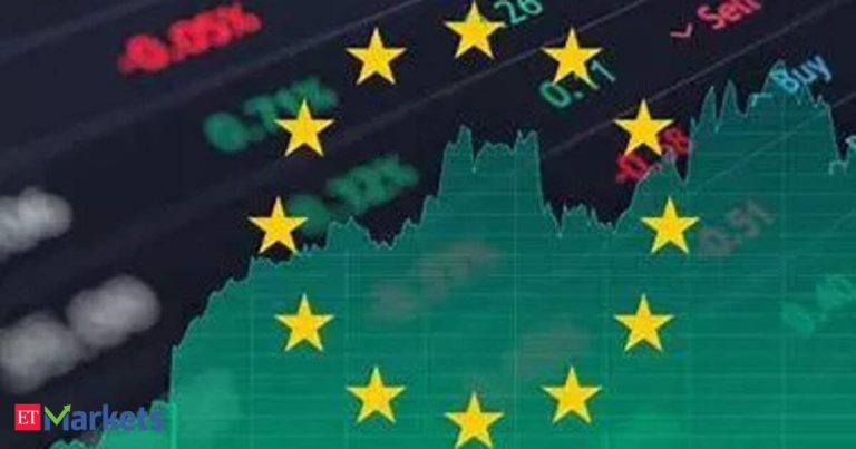 European shares end flat as markets assess earnings flurry