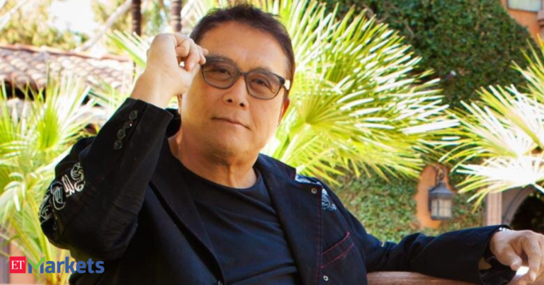 Robert Kiyosaki: Why Warren Buffett, Jim Rogers are ditching stocks & bonds? Rich Dad Poor Dad author Robert Kiyosaki explains