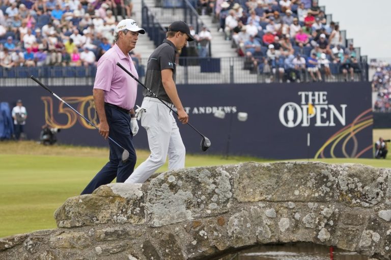 Golf analyst Ian Baker-Finch retiring from CBS