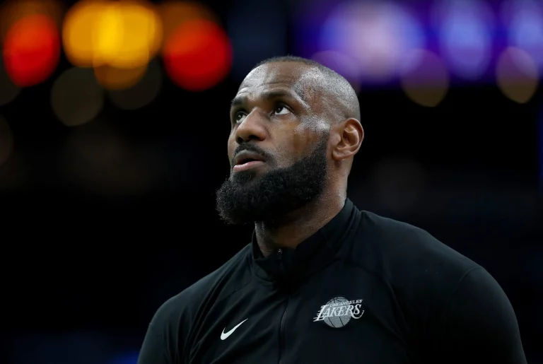 Lakers Could Make Big Decision With LeBron James In 2026