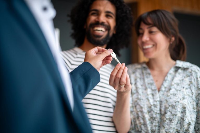 How to compete with an all-cash offer on a house