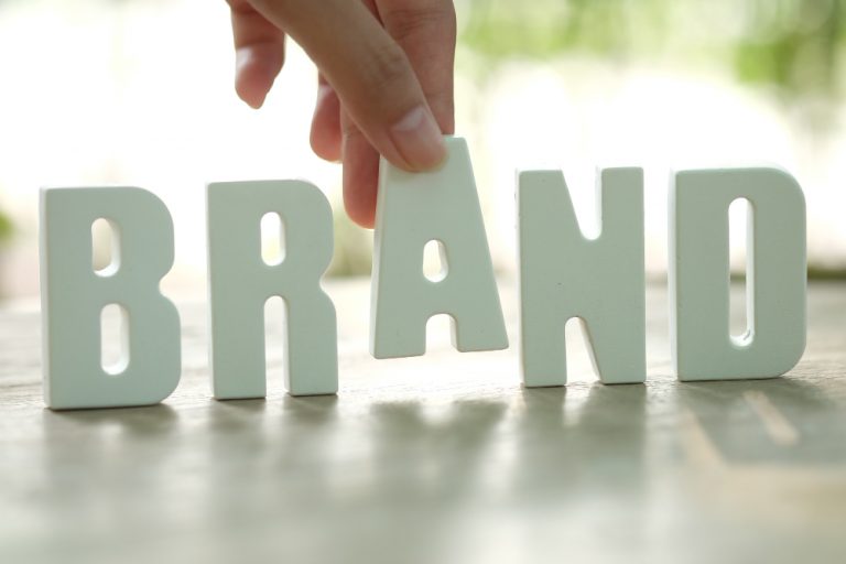 Building a Personal Brand Through Social Media: Strategies That Work