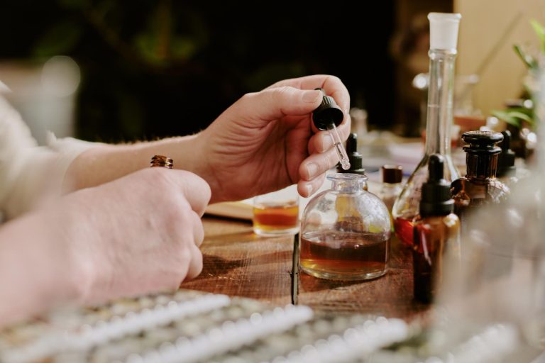How Fragrance Is Coupled With Clothing Choices
