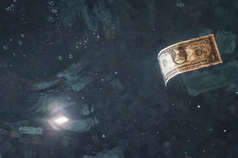 Dollar Falls Back on Apparent Trial Balloon for Firing Fed Chair Powell