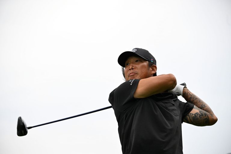 Anthony Kim gives shoutout to $35M-worth singer as he shares progress on the golf course