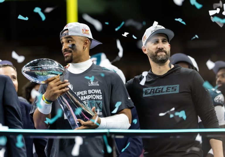 Fly, Eagles fly: Super Bowl rings feature pop-out wings