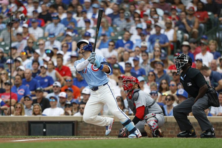 Cubs club franchise-record 8 HRs in rout of Cardinals