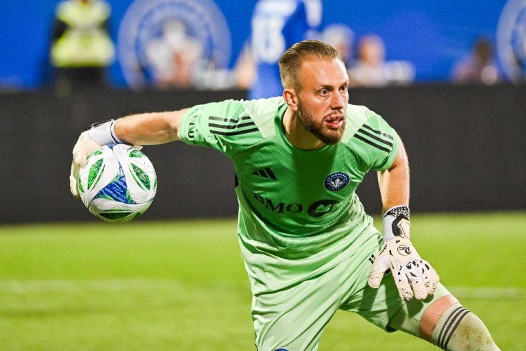 Montreal, Chicago look to turn things around
