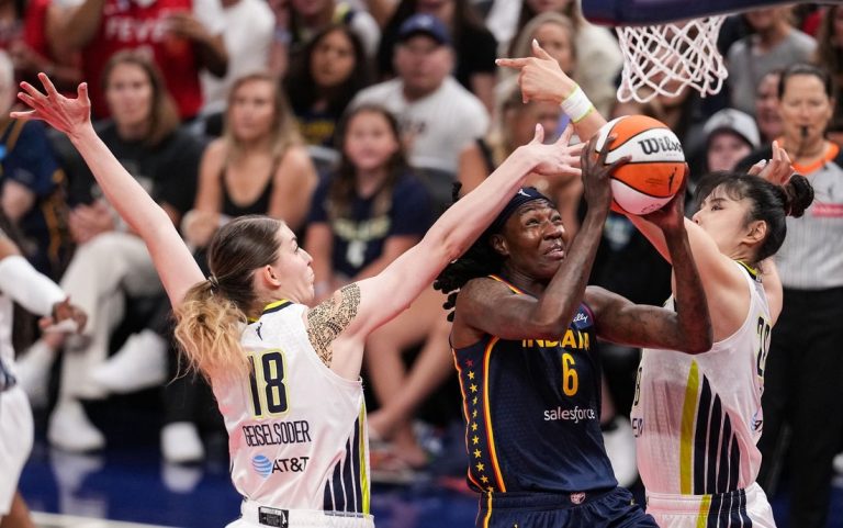 Explosive second quarter catapults Fever past Wings