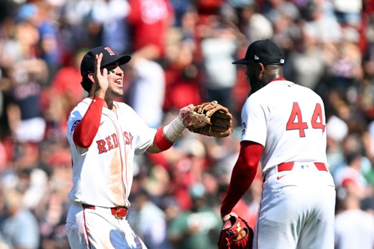 Red Sox place IF Marcelo Mayer (wrist) on IL, recall David Hamilton