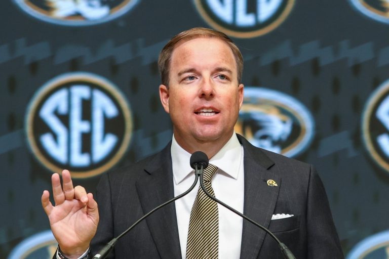 Missouri extends coach Eliah Drinkwitz through 2029