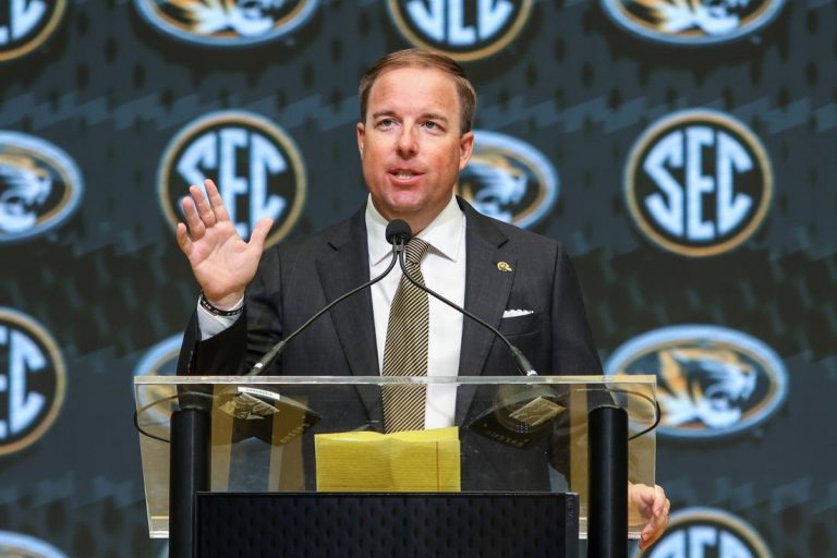 Missouri coach proposes 30 teams for CFP, wants to nix committee