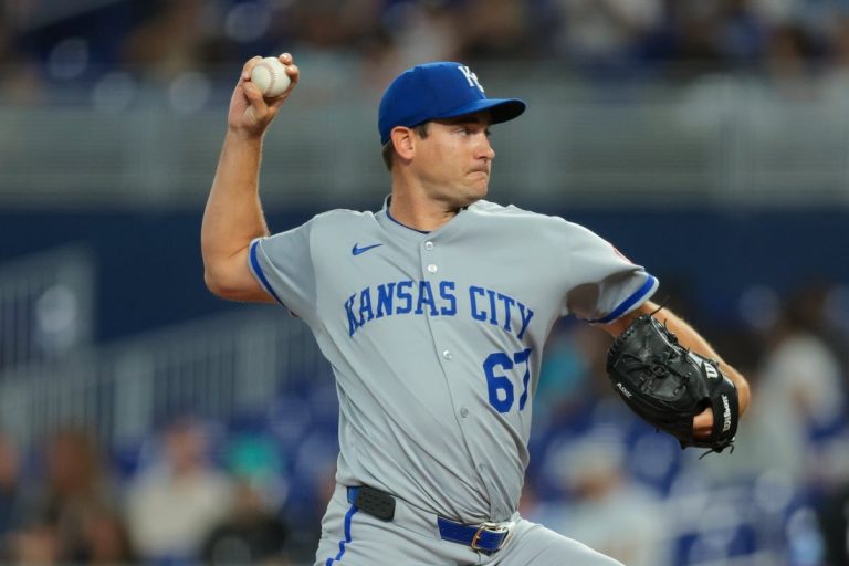 Reports: Royals keeping RHP Seth Lugo with 2-year, $46M extension