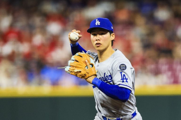 Dodgers place INF Hyeseong Kim (shoulder) on 10-day IL