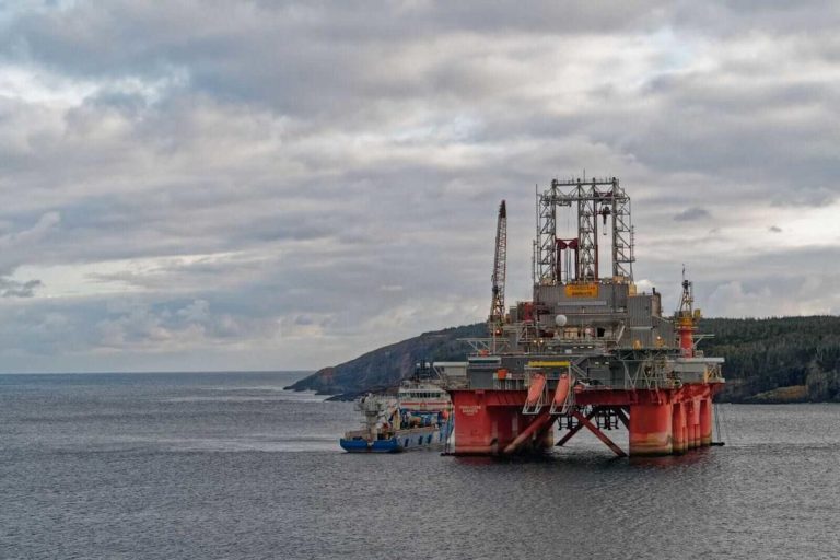 Crude Oil Prices Remain Weak on Lack of Fresh Russian Sanctions