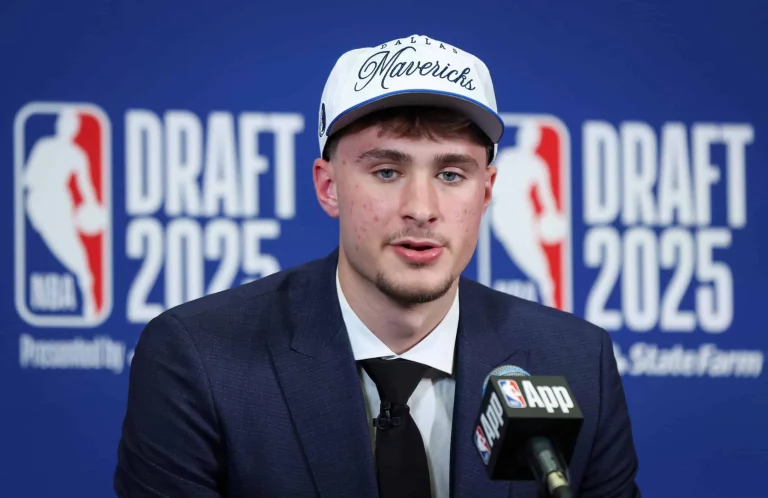 Cooper Flagg Shows Off New Number With Mavericks