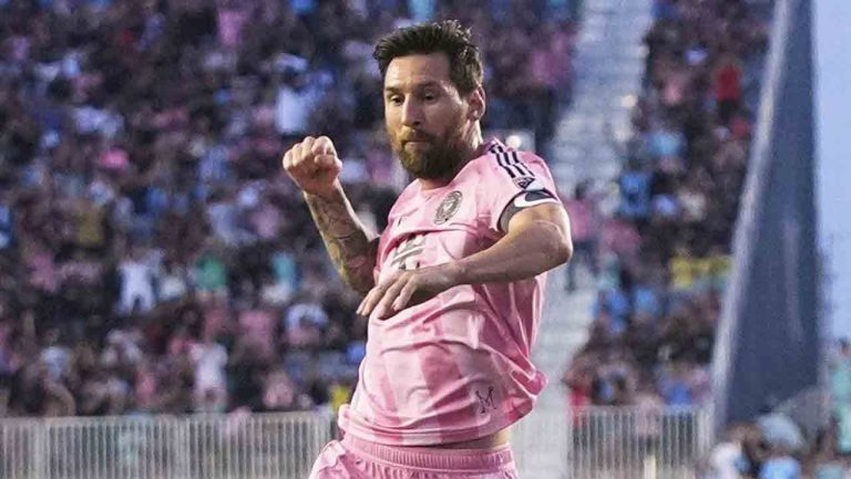 Messi has 5th straight multi-goal game as Miami snaps Nashville’s win streak