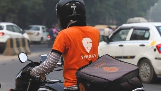 Swiggy Bolt partners with Subway for 10 minute food delivery across India