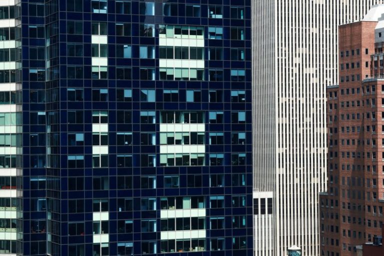 Analysis-The most precarious job in America’s boardrooms: CEO