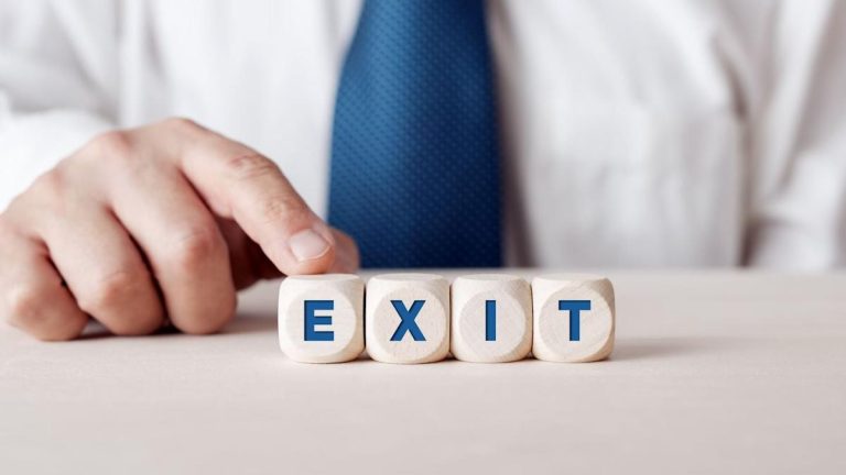 Secure Trust Bank exits new lending in vehicle finance