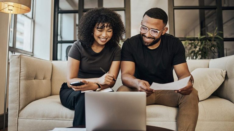3 Crucial Steps for Your Money Routine, According to Financial Influencer Genesis Hinckley