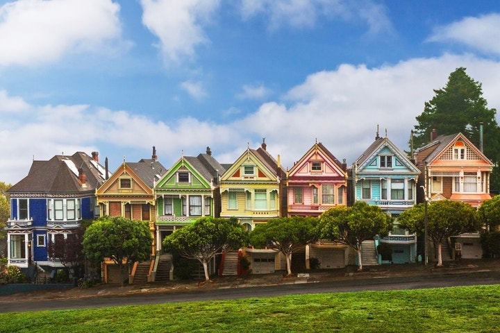 This Platform Makes It Easy to Own Rental Property Without Being a Landlord with as Little as $100