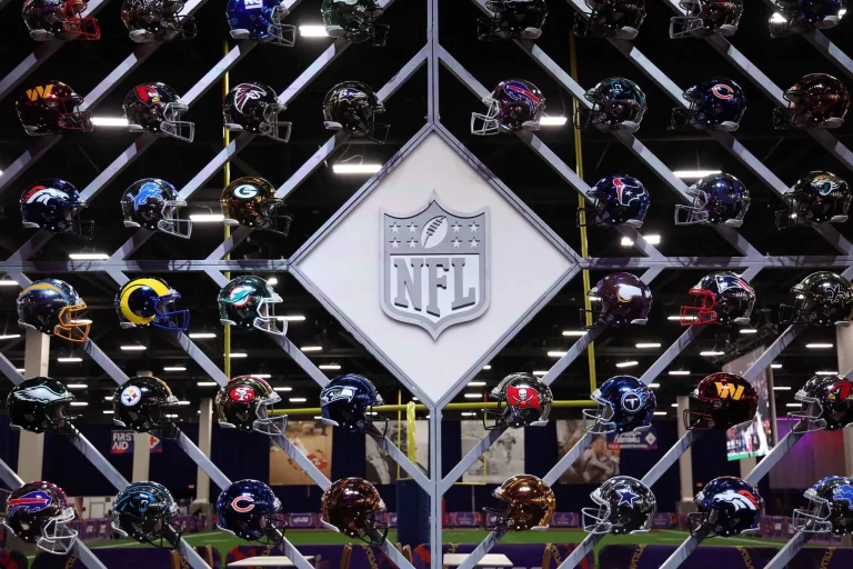 Analyst Names NFL Team Under Most Pressure This Season