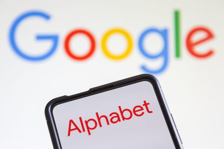 Alphabet Had a ‘Standout Quarter.’ Should You Buy GOOG Stock Here?