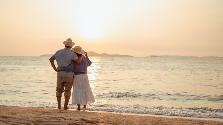 What Retirees Who Gave Up Work Completely Say About Life Now