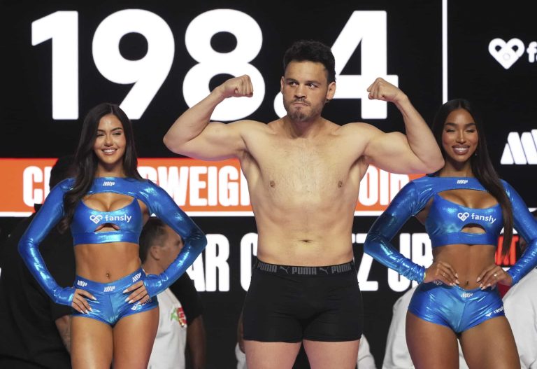 Julio Cesar Chavez Jr., famed Mexican boxer, arrested by ICE