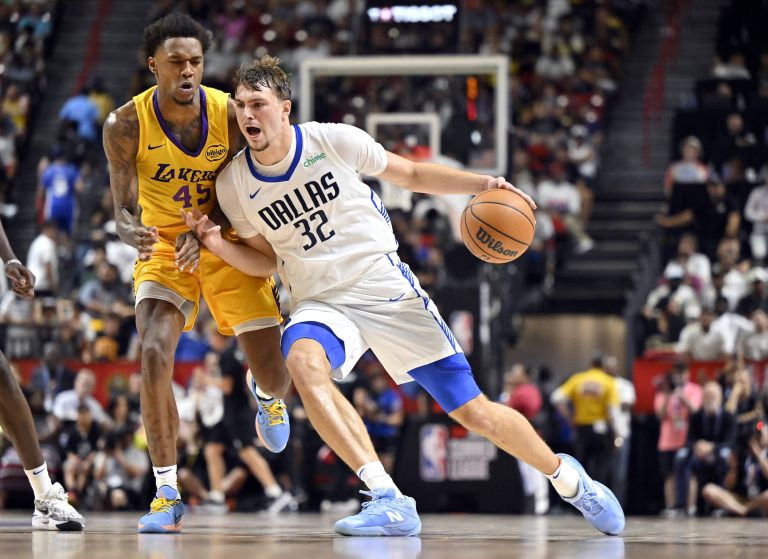 Mavs rookie Cooper Flagg draws reviews from pro debut