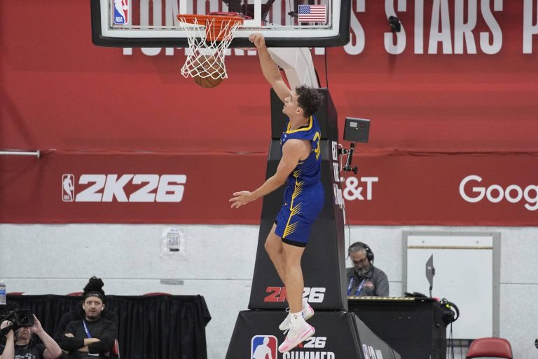 Lakers pluck Chris Mañon off Warriors’ Summer League roster