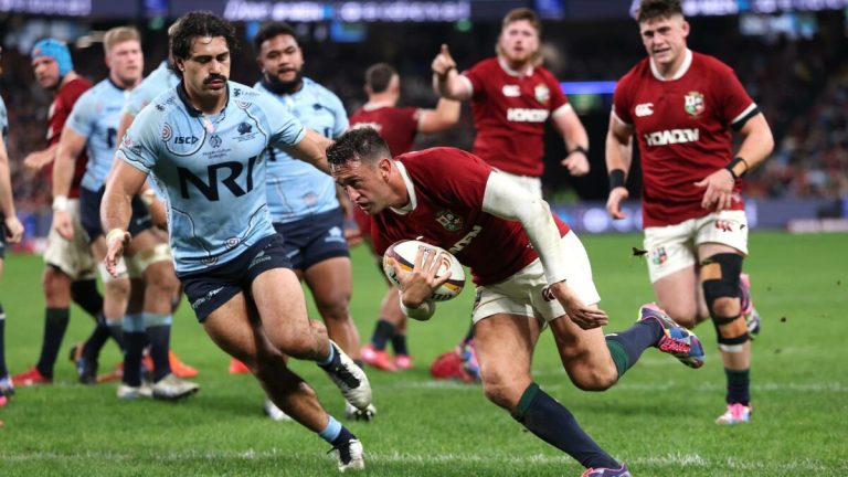Written off Waratahs push Lions to the death as Farrell left scratching his head after woeful showing