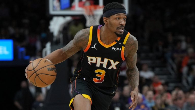 Clippers sign three-time all-star Bradley Beal after Suns buyout