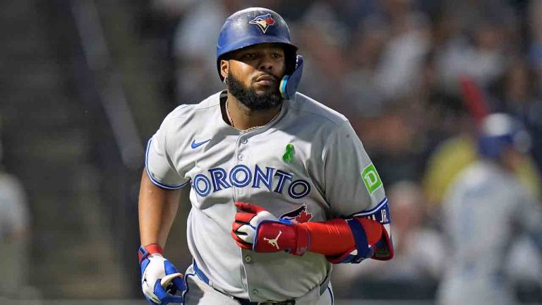 Blue Jays’ Guerrero Jr., Kirk each record base hit in 2025 All-Star Game