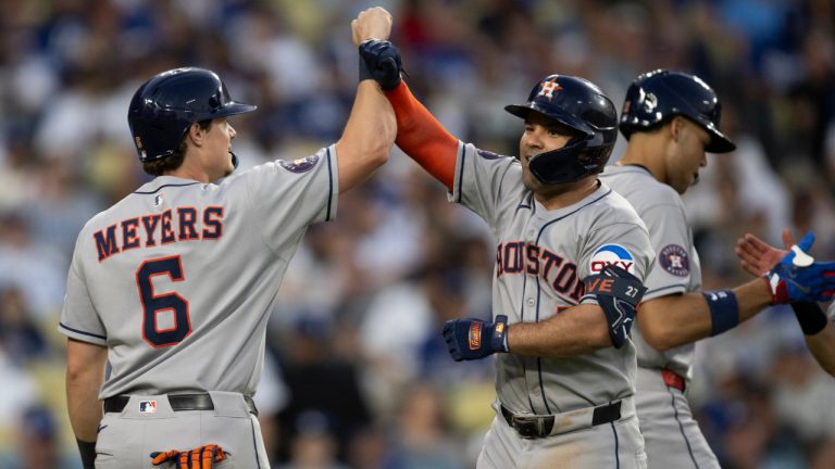 Astros’ Altuve homers twice, gets booed in historic rout of Dodgers