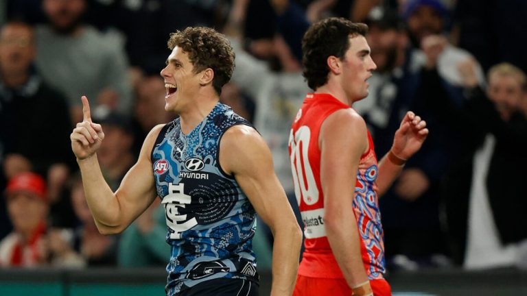 Curnow’s emphatic response to trade rumours as star Blue urges fans to ‘stick with us’